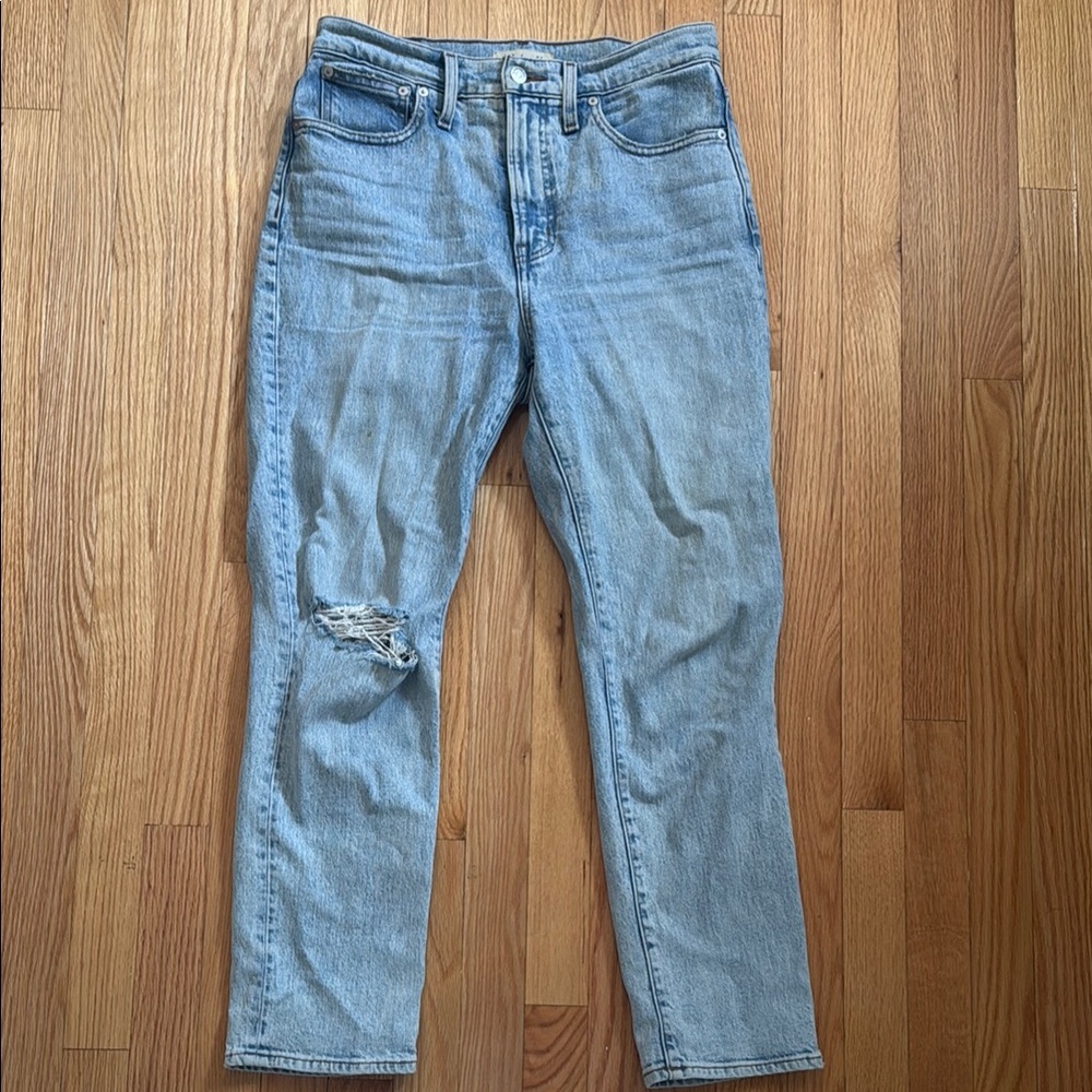 Madewell Blue Ankle Cropped Jeans with Distressed Knee